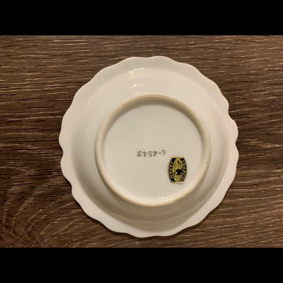 Vintage Miniature Pitcher and Saucer - Picture 5 of 6